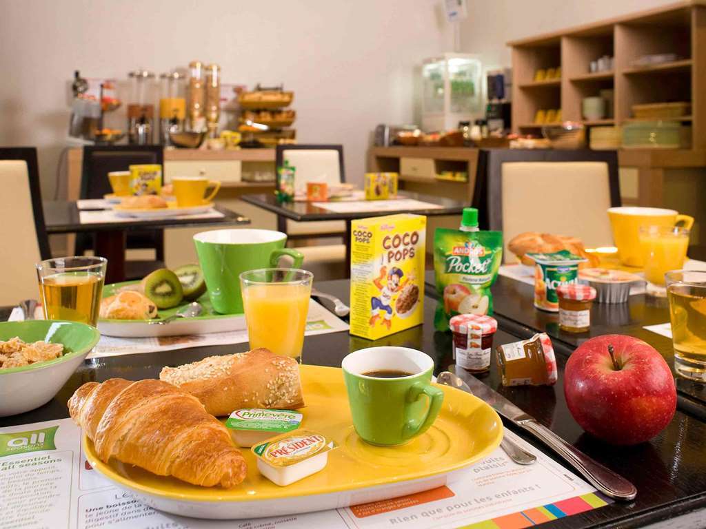 Ibis Styles Metz Centre Gare Hotel Restaurant foto